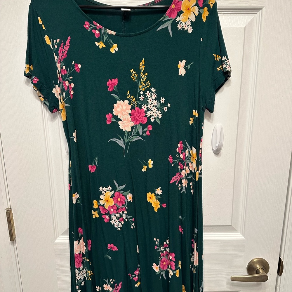 Old Navy Green Floral Dress